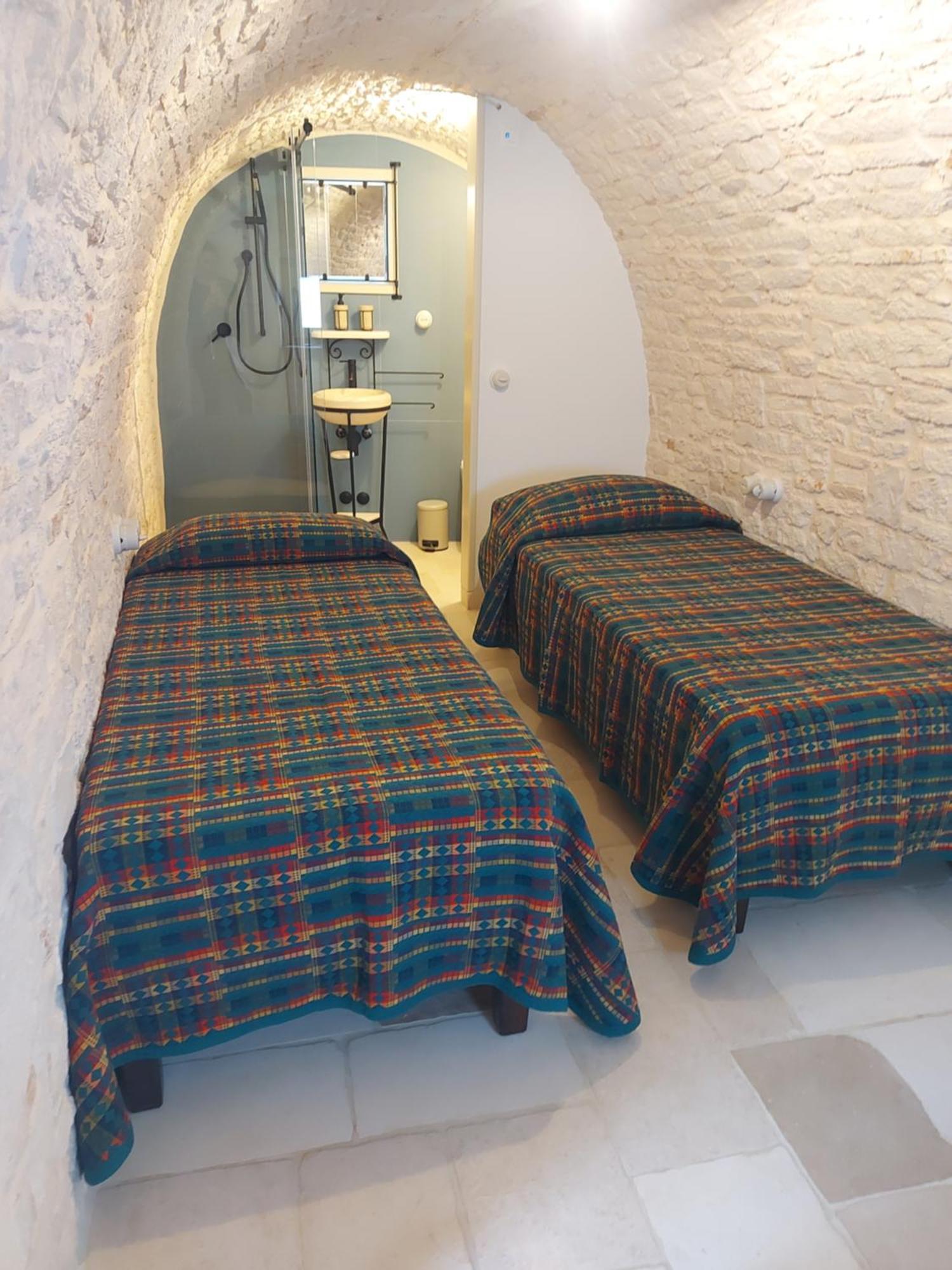 Trulli Occhi Di Pietra Historical Experience Villa Alberobello Kamer foto